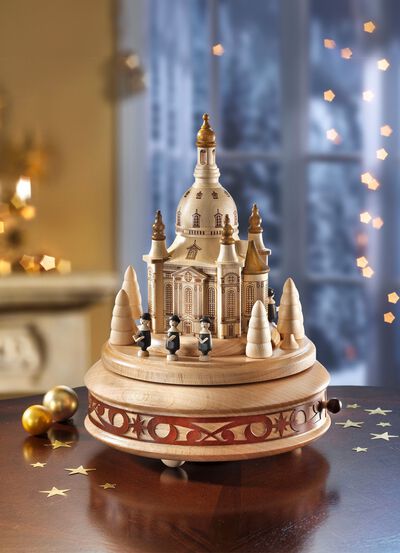 Muziekdoos Dresden Frauenkirche gemaakt van massief hout 