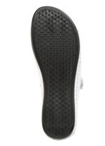 ELENA EDEN muiltjes van nappaleer met contrasterende details WIT