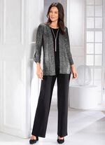 Broek met modieuze wijdte 