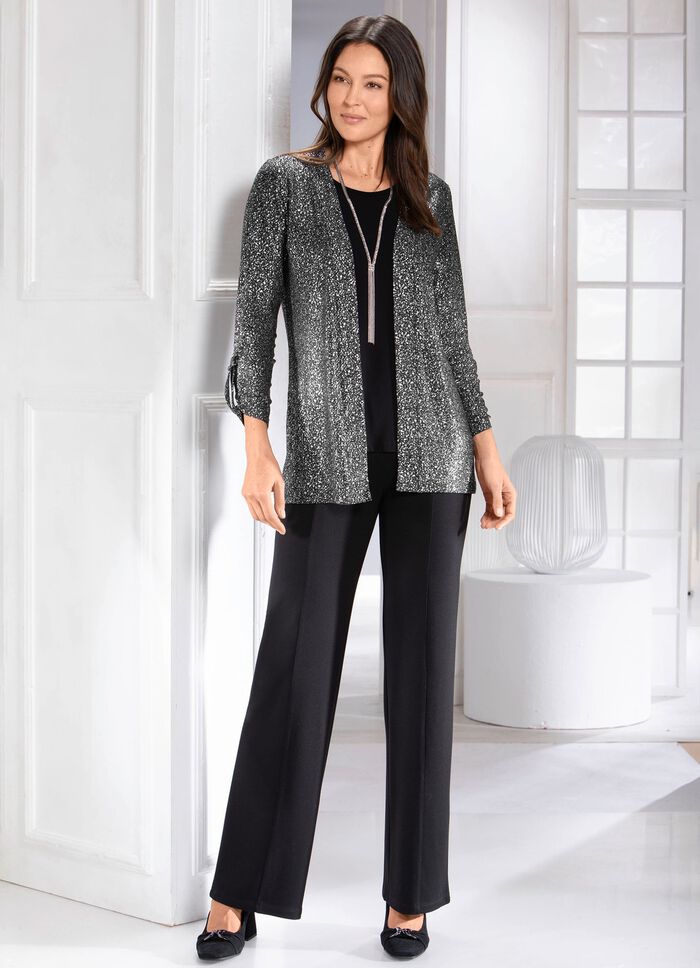 Broek met modieuze wijdte 