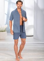 Shorty, doorgeknoopt en met reverskraag 