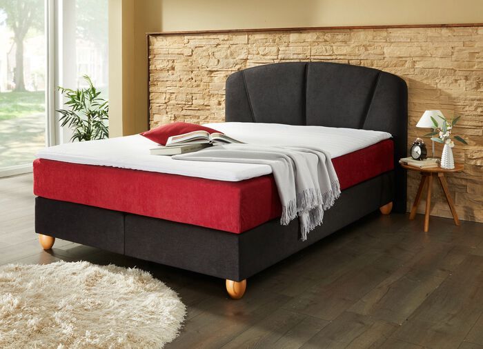 Hoogwaardig boxspringbed met topper 