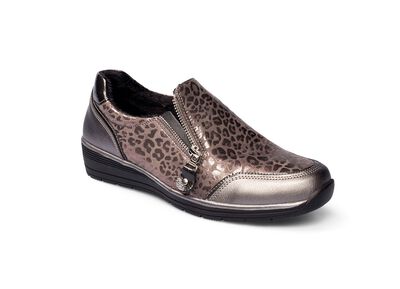 Stijlvolle lage schoen in luipaardlook 