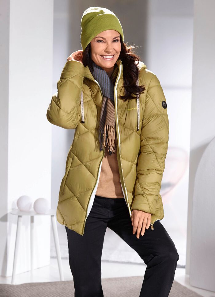 Jas met ruitvormig stiksel 