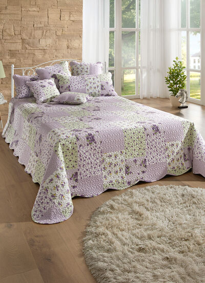 Digitaal bedrukte sprei in patchworklook 