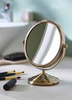 Cosmetische spiegel met stevige metalen behuizing 