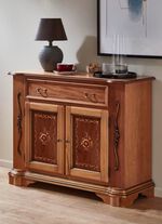 Gedeeltelijk massieve ladekasten met inlegwerk 