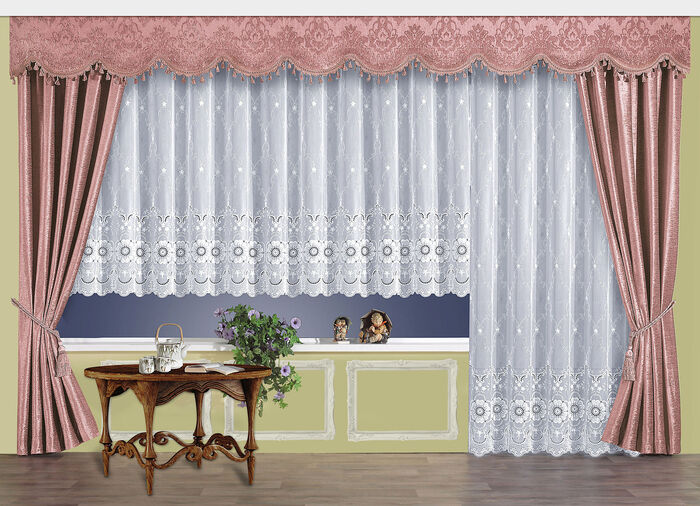 Sierdeken met kwasten aan de rand OUDROZE