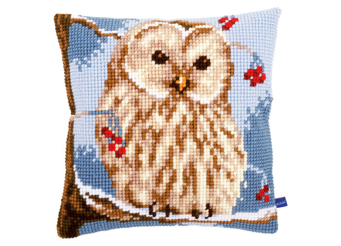 Kruissteekkussen met wintermotieven MULTICOLOR