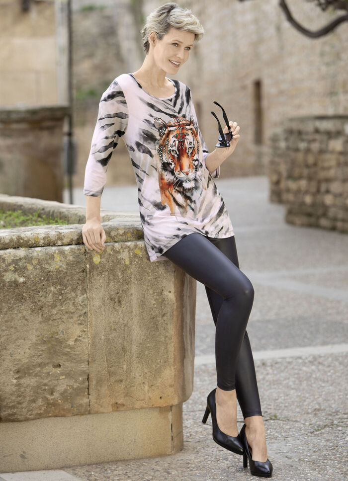 Legging in een fijne glanzende look ZWART