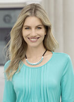 Halsketting, 2 rijen, met decoratieve kralen 