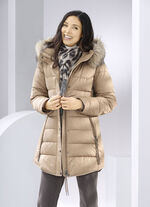 Functioneel jack met figuurvriendelijk lengtequiltwerk aan de zijkanten 