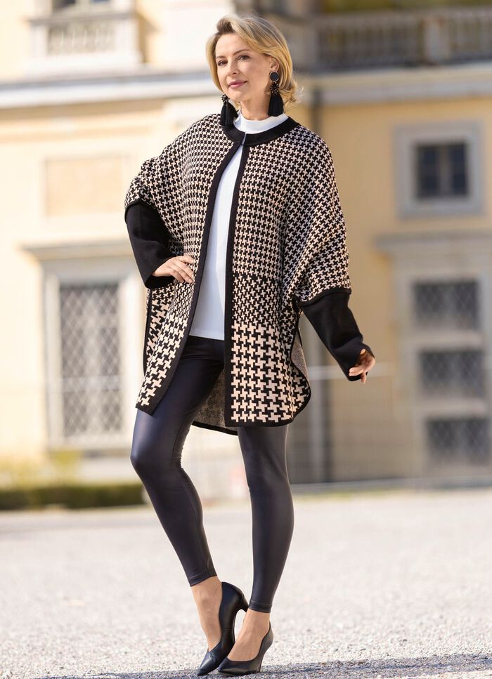 Poncho met open voorkant 