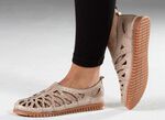 Gemini pantoffels van schaduwrijk nappaleer BEIGE