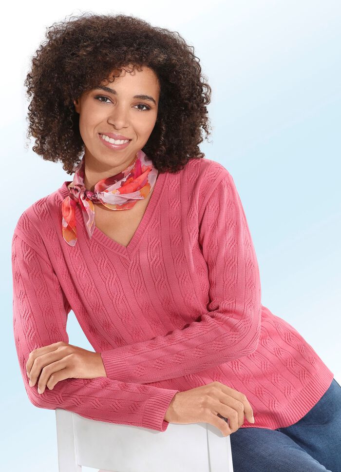 Trui met een mooi kabeldessin ZALMROZE