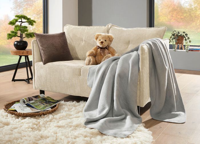 Gestoffeerd meubilair met decoratieve corduroy bekleding 