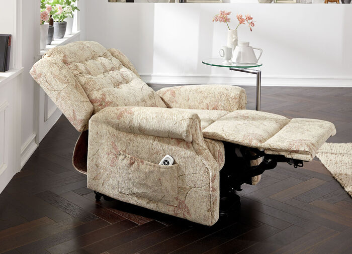 Relaxfauteuil met opstahulp en zetelverwarming 