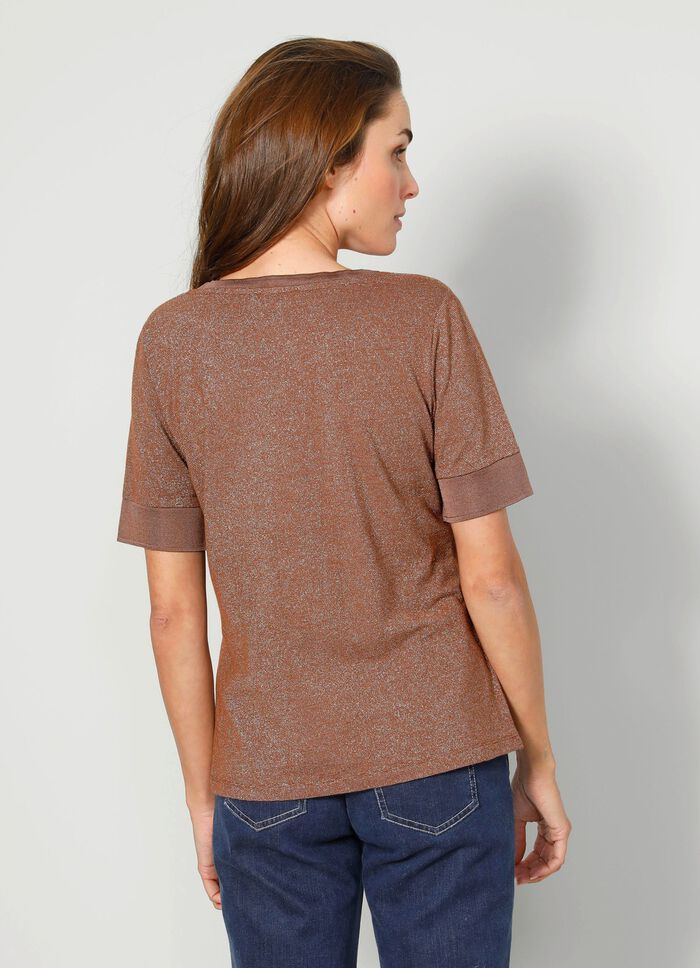 Shirt in licht getailleerde vorm 