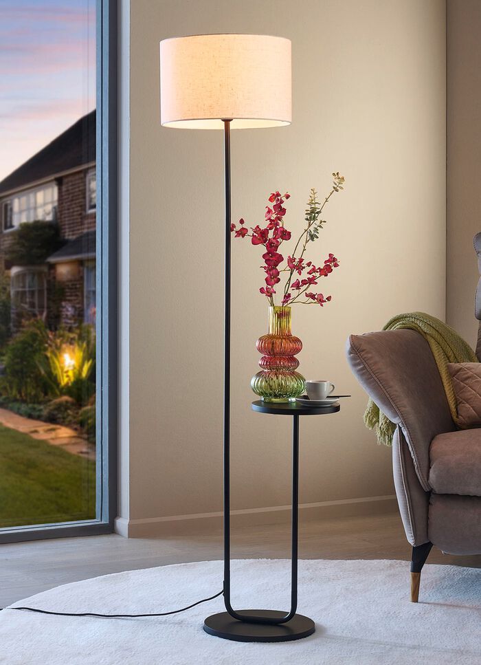 Stijlvolle staande lamp met ge&iuml;ntegreerde tafel 