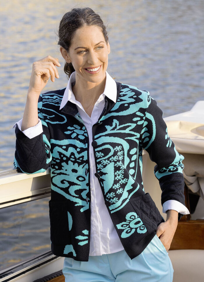 Vest in jacquarddessin 