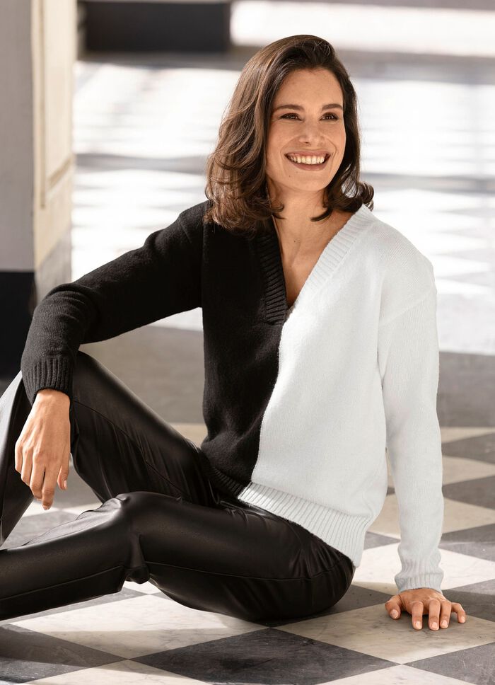 trui van fleecekwaliteit ZWART-WIT