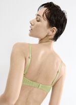 Triumph Aura Spotlight beugelbeha met elastische kant PISTAZIE