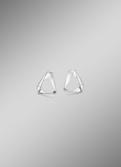 Moderne creolen met zirkonia 