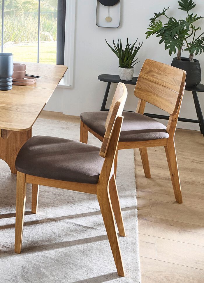 Stoelen met frames van massief, geolied eikenhout 