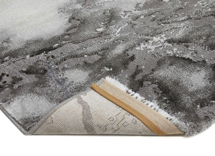 Stijlvolle bruggen en tapijten met marmermotief 