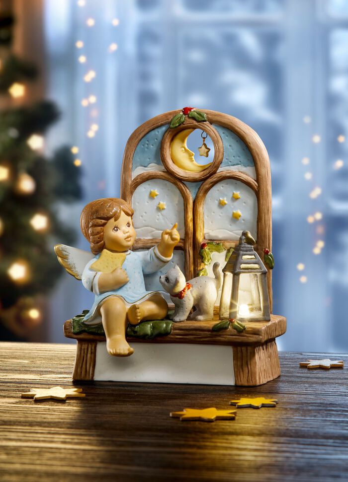 Engel voor het raam van het huis van Goebel 