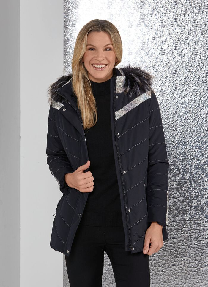 Jasje met zilverkleurige sierstiksels 