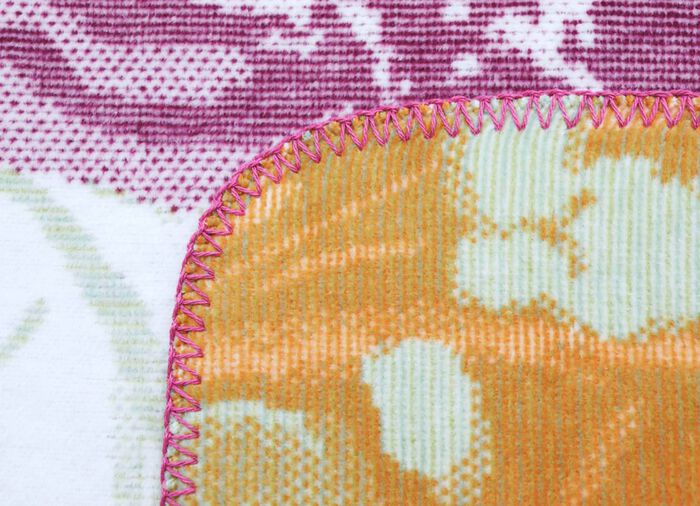 Villeroy &amp; Boch plaid met bloemenmotieven 