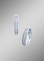 Creoolse oorbellen van platina, met loepzuivere briljanten 