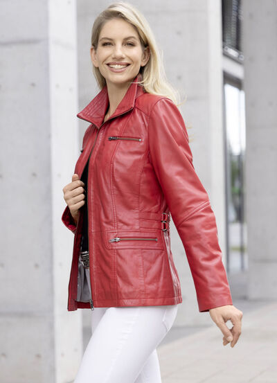 Kort leren jasje van “Caminari” 