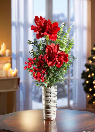 Amaryllis arrangement in vaas 