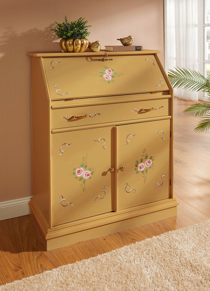 Deels massieve meubelserie met echt houtfineer 