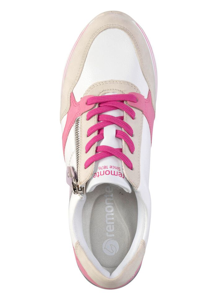 Remonte veterschoenen gemaakt van nappaleer CR&Egrave;ME-KLEURIG