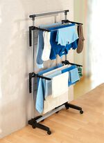 Ruimtebesparend droogrek met opvouwbare zijpanelen 