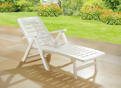 Onderhoudsvriendelijk en weerbestendig Smeraldo verrijdbaar ligbed 