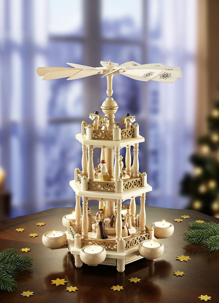 &lsquo;GL&Auml;SSER&lsquo; tafelpiramide uit het ertsgebergte 