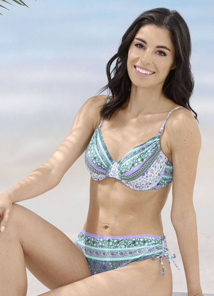 Bikini met beugel, cuploos, kan aan de zijkant aangerimpeld worden 