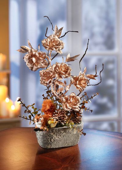 Rozenarrangement in een kom 