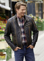 Kort leren jack met opstaande kraag 