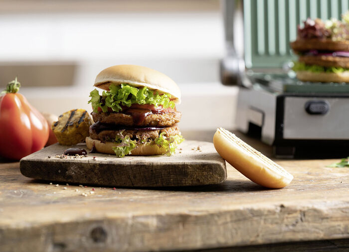 Contactgrill met innovatieve, plantaardige Ceravegan keramische antiaanbaklaag 