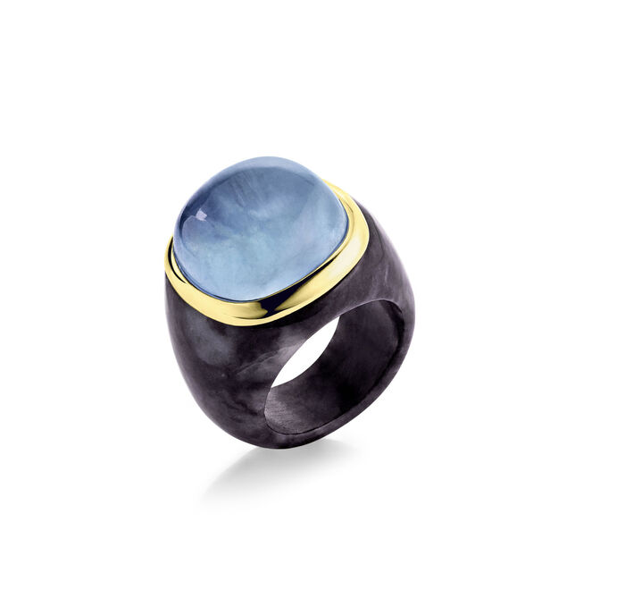 Damesring met echte aquamarijn en ringband van echte jade 