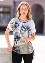 Shirt met contrastverwerking bij de halslijn 