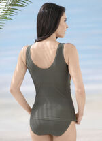 Pacific Fashion tankini met geplaatst printdesign 