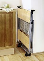 Veelzijdige opvouwbare serveerwagen BEUKEN