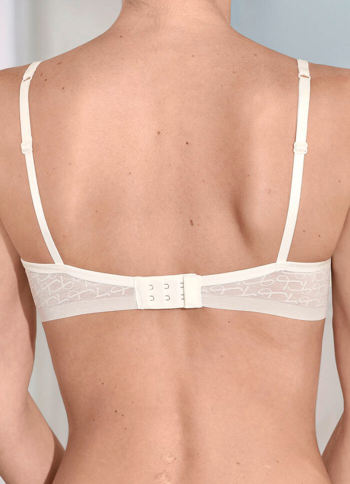 Triumph Signature Sheer beugelbeha met zacht voorgevormde cups 