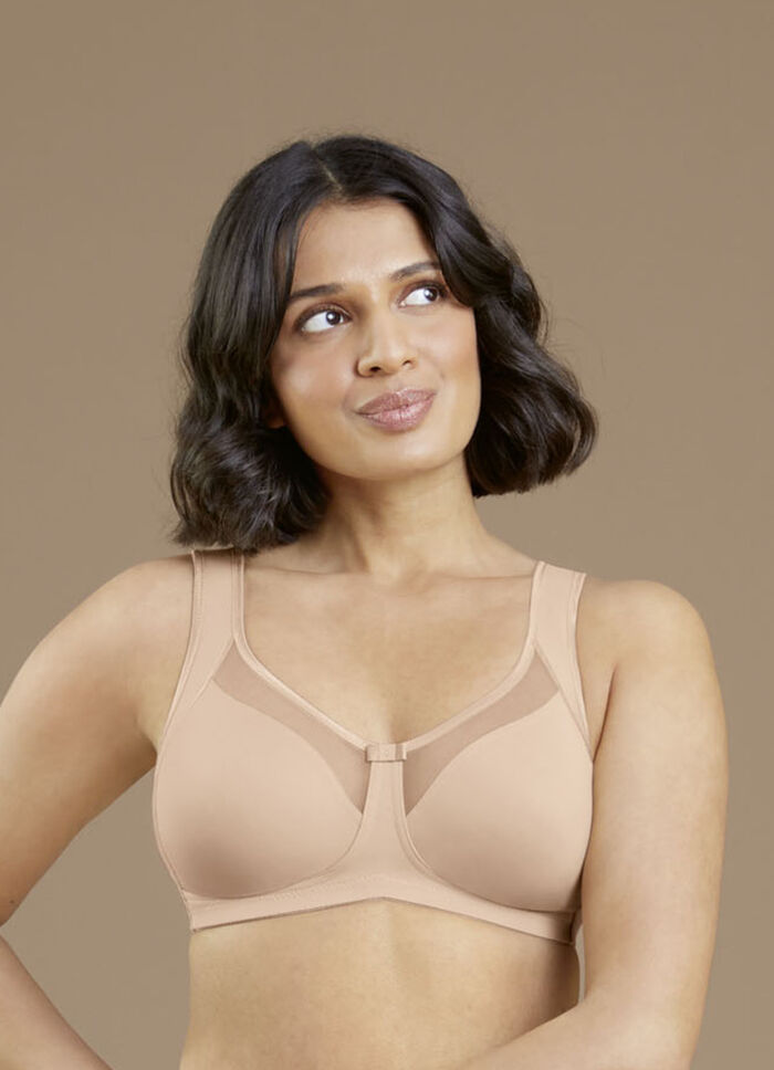 Anita bh met voorgevormde cups ZAND